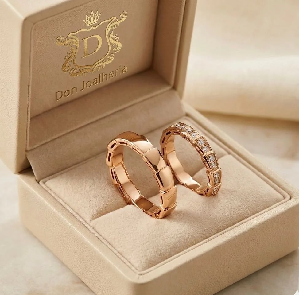 Par de Alianças Bvlgari Serpenti em Ouro 18k 750
