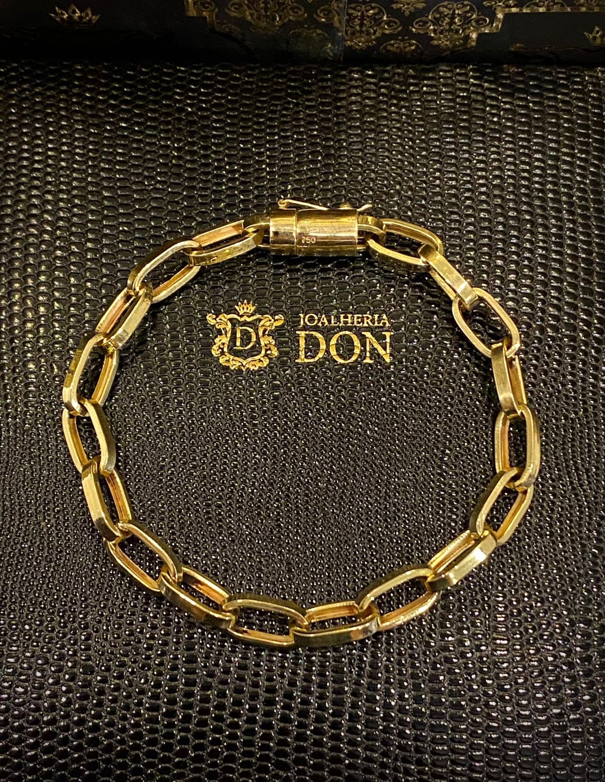 Pulseira Elo Baguete 10 Gramas em Ouro 18k 750